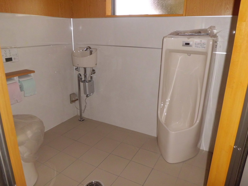 トイレリフォーム 地域交流スペースがあるお宅の外トイレ工事：栃木県真岡市